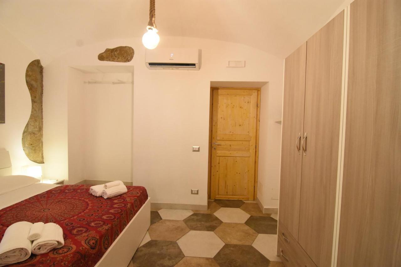 Un Salto A Napoli Apartment Exterior photo